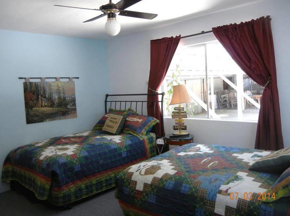 Blue Fish Cove Resort Clearlake Oaks Екстериор снимка